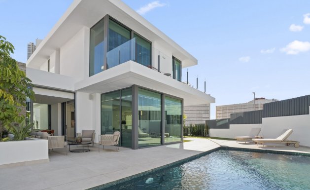 Chalet - Nueva construcción - Benidorm - Benidorm