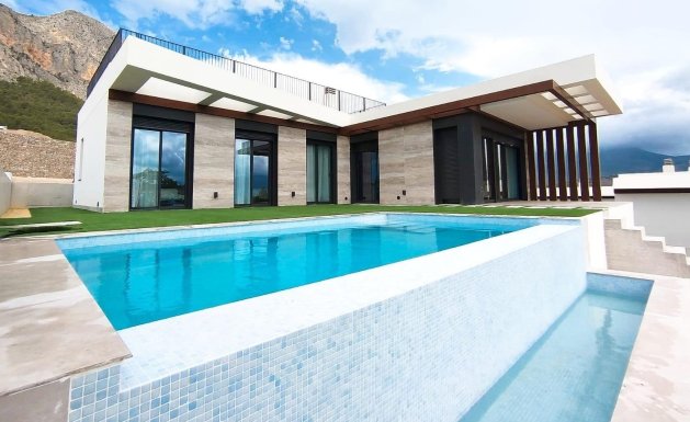 Chalet - Nueva construcción - Polop - Polop