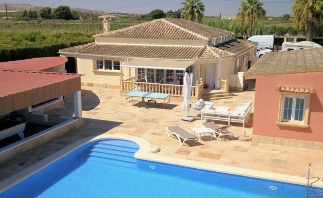 Chalet - Venta - Almoradí -
                Heredades