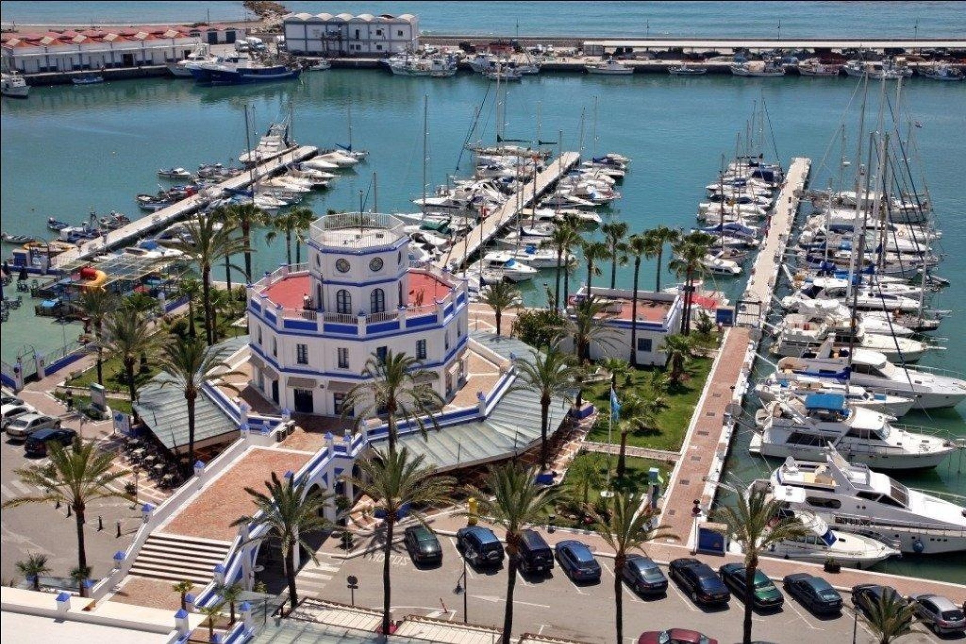 Neuf - Ground floor apartment - Estepona