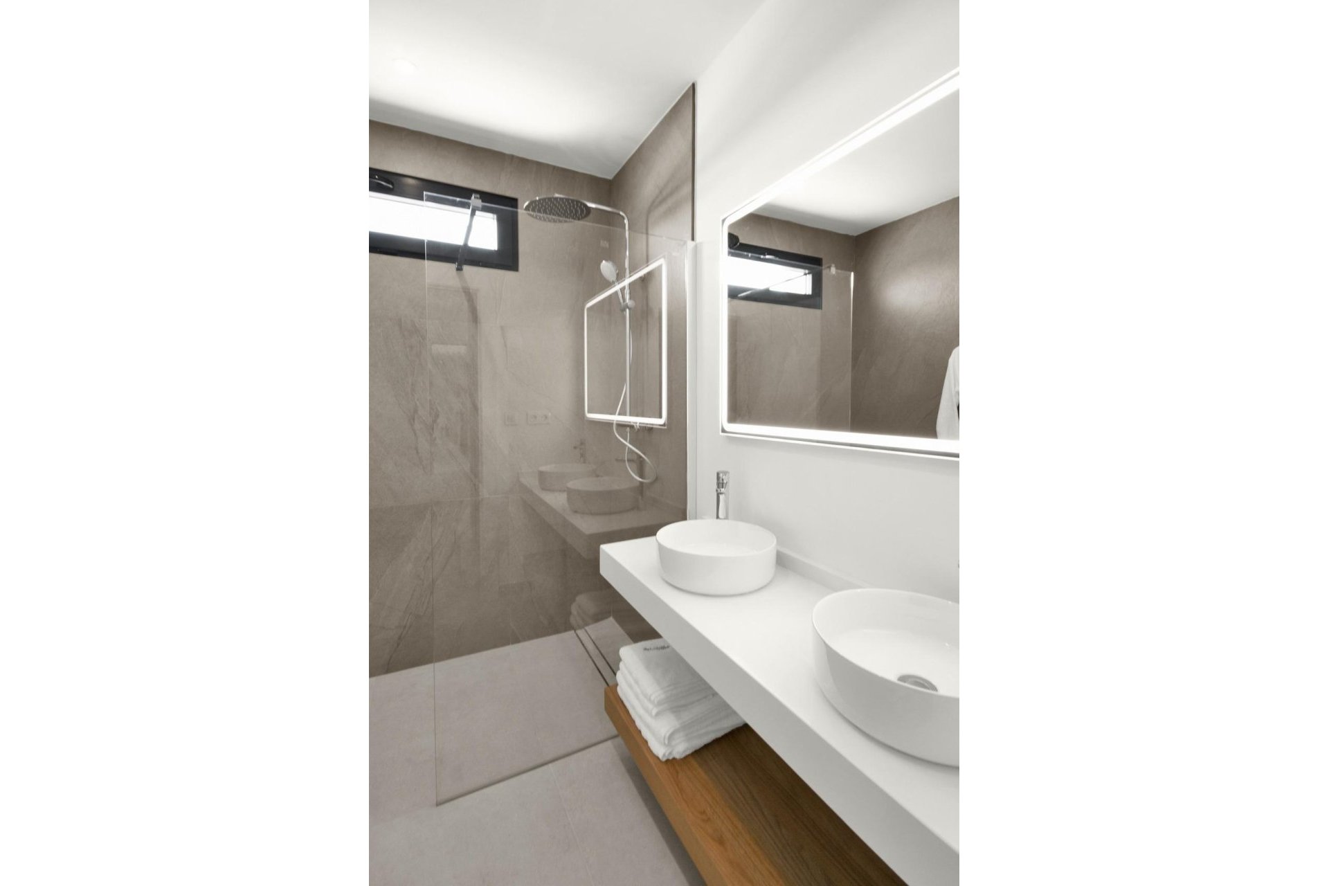 Neuf - Villa  - Baños y Mendigo