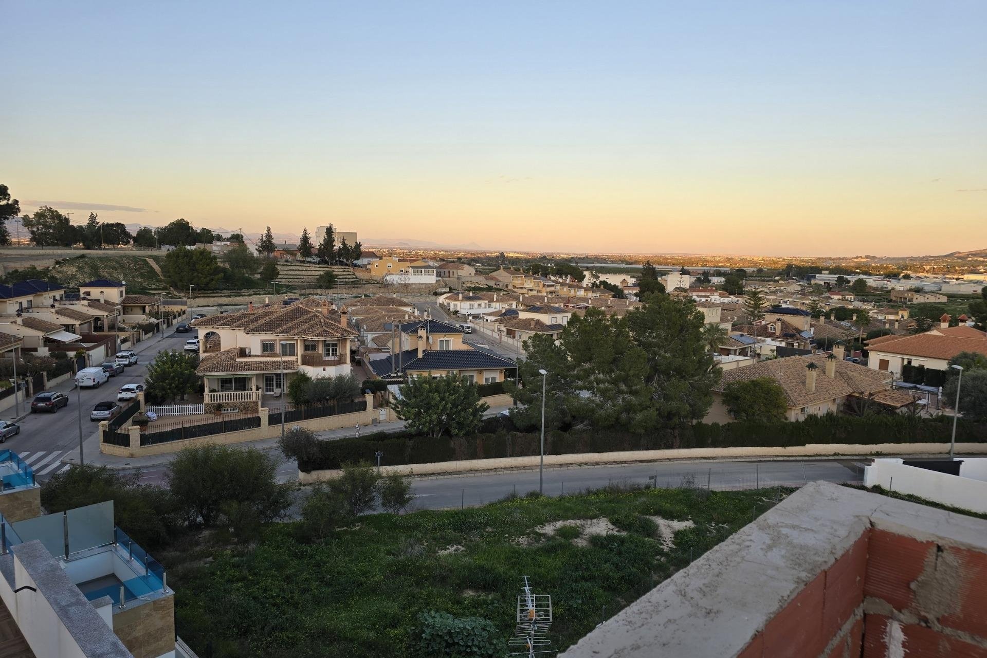 New Build - TOWNHOUSE - Bigastro