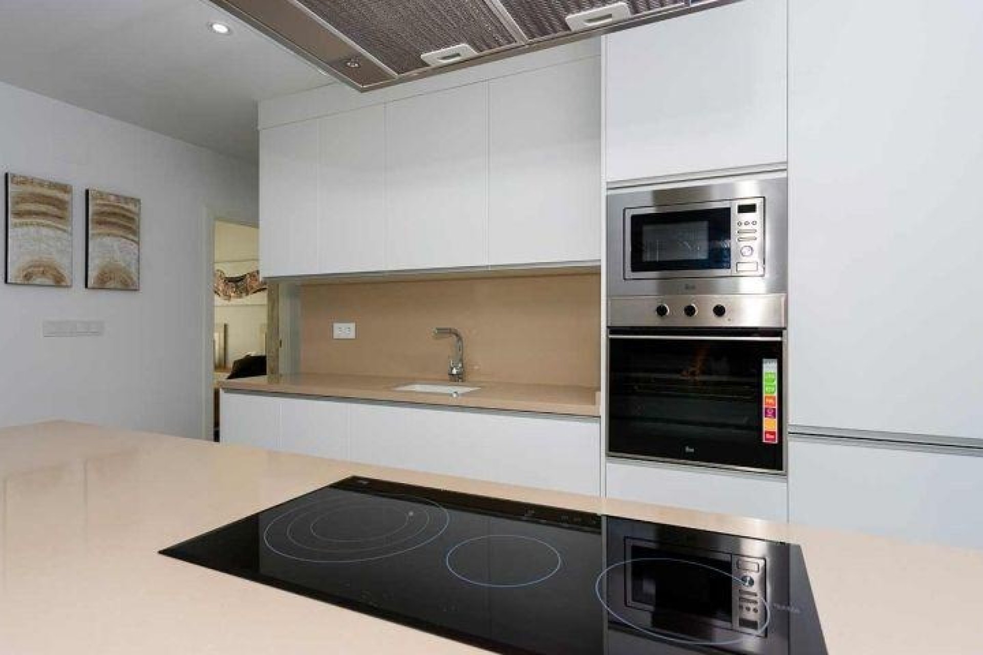 New Build - TOWNHOUSE - Daya Nueva