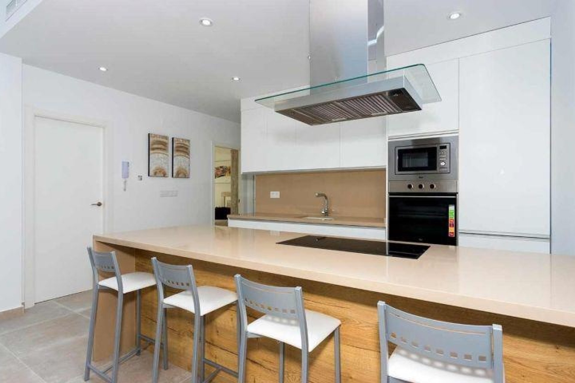 New Build - TOWNHOUSE - Daya Nueva