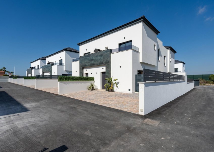 New Build - TOWNHOUSE - Gran Alacant