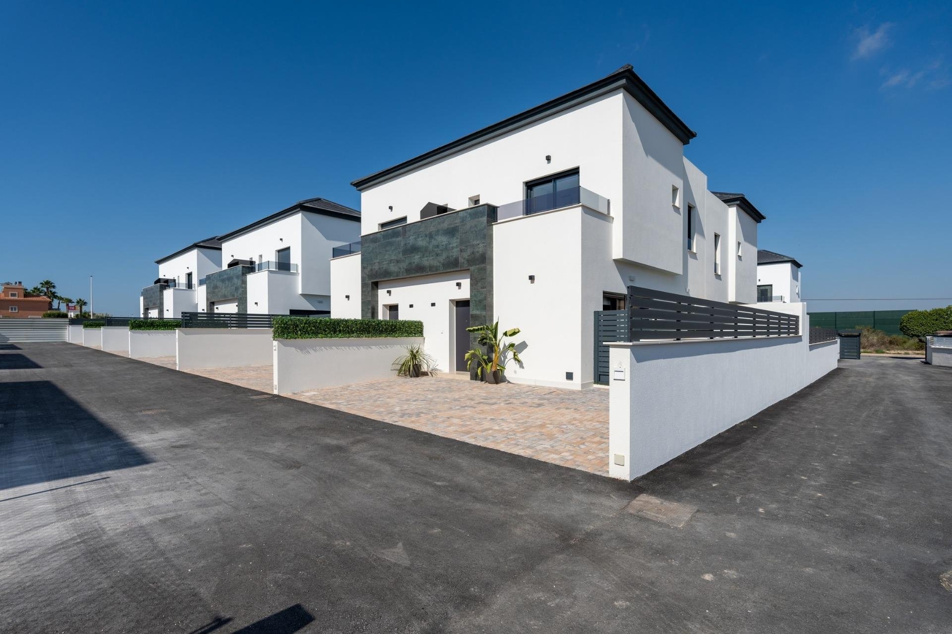 New Build - TOWNHOUSE - Gran Alacant