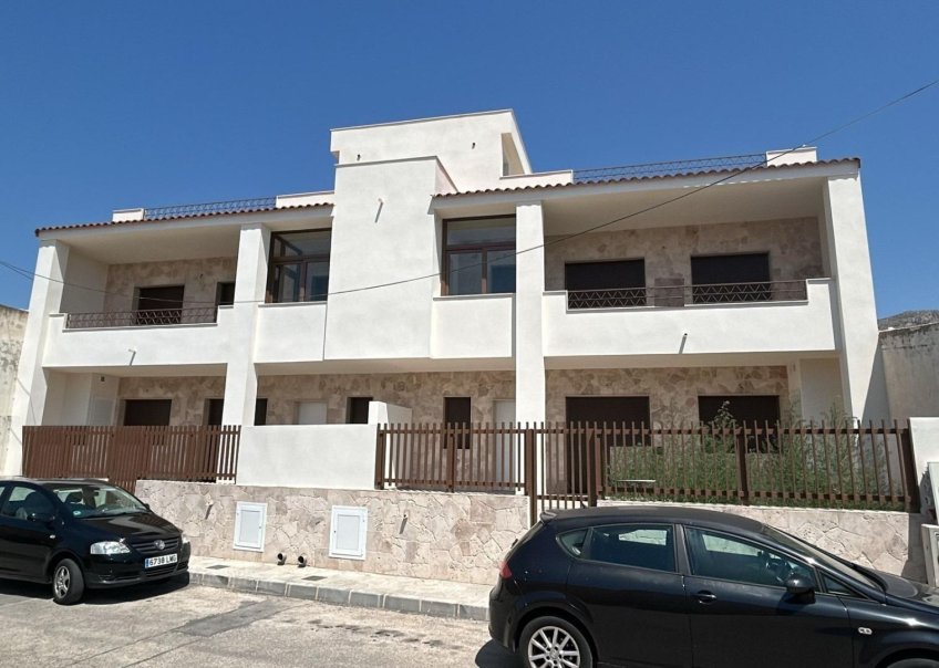 New Build - TOWNHOUSE - Hondón de las Nieves