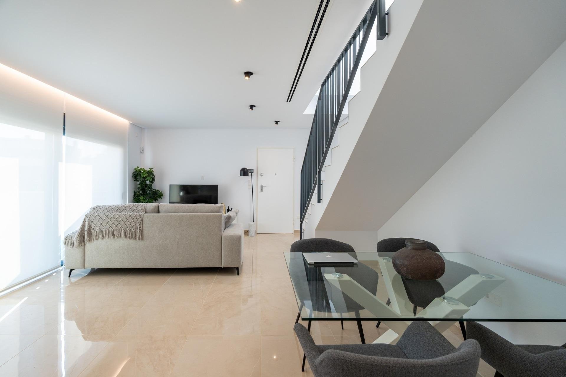 New Build - TOWNHOUSE - La Marina