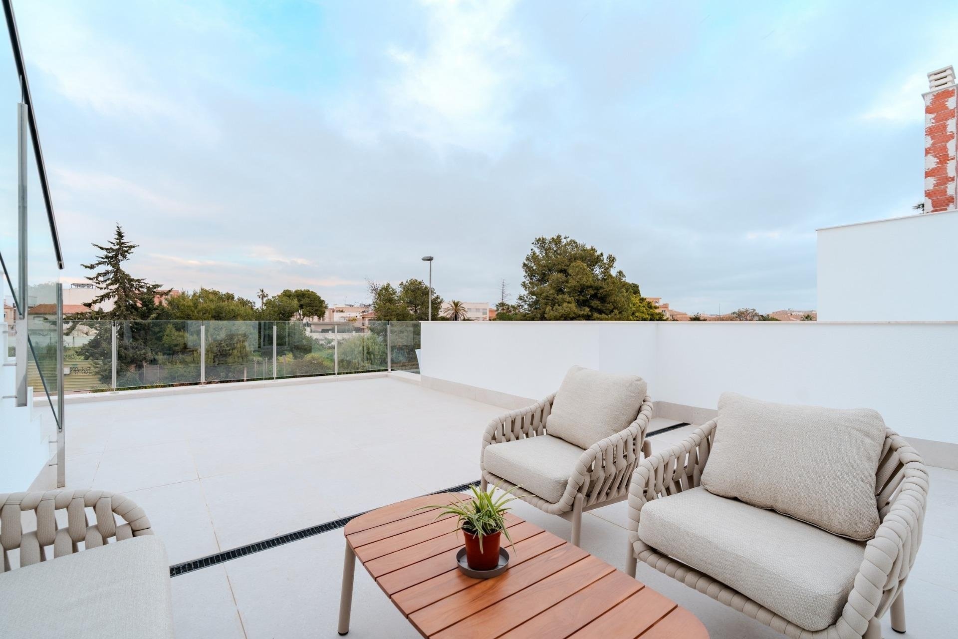 New Build - TOWNHOUSE - Los Alcazares