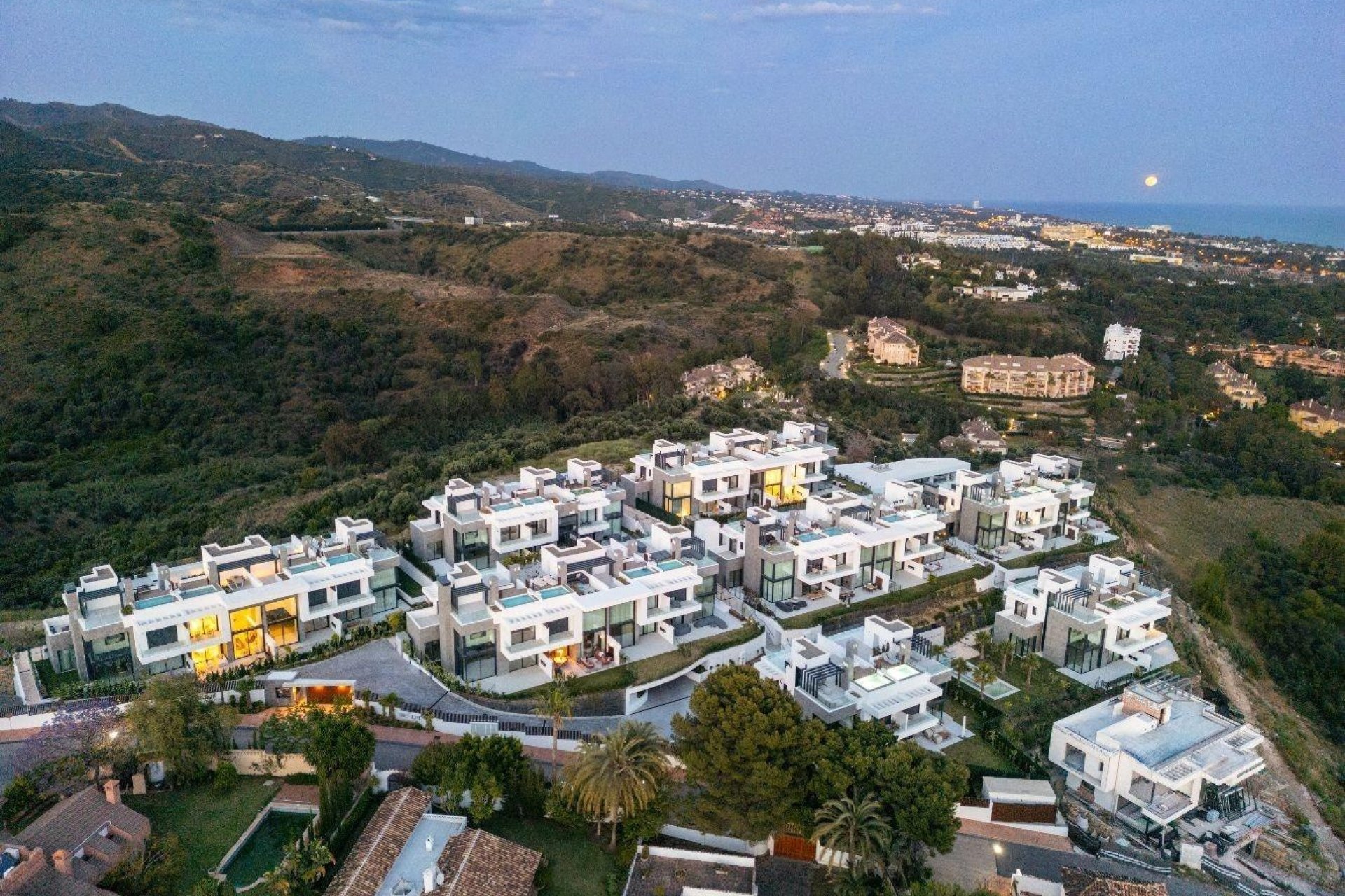 New Build - TOWNHOUSE - Marbella