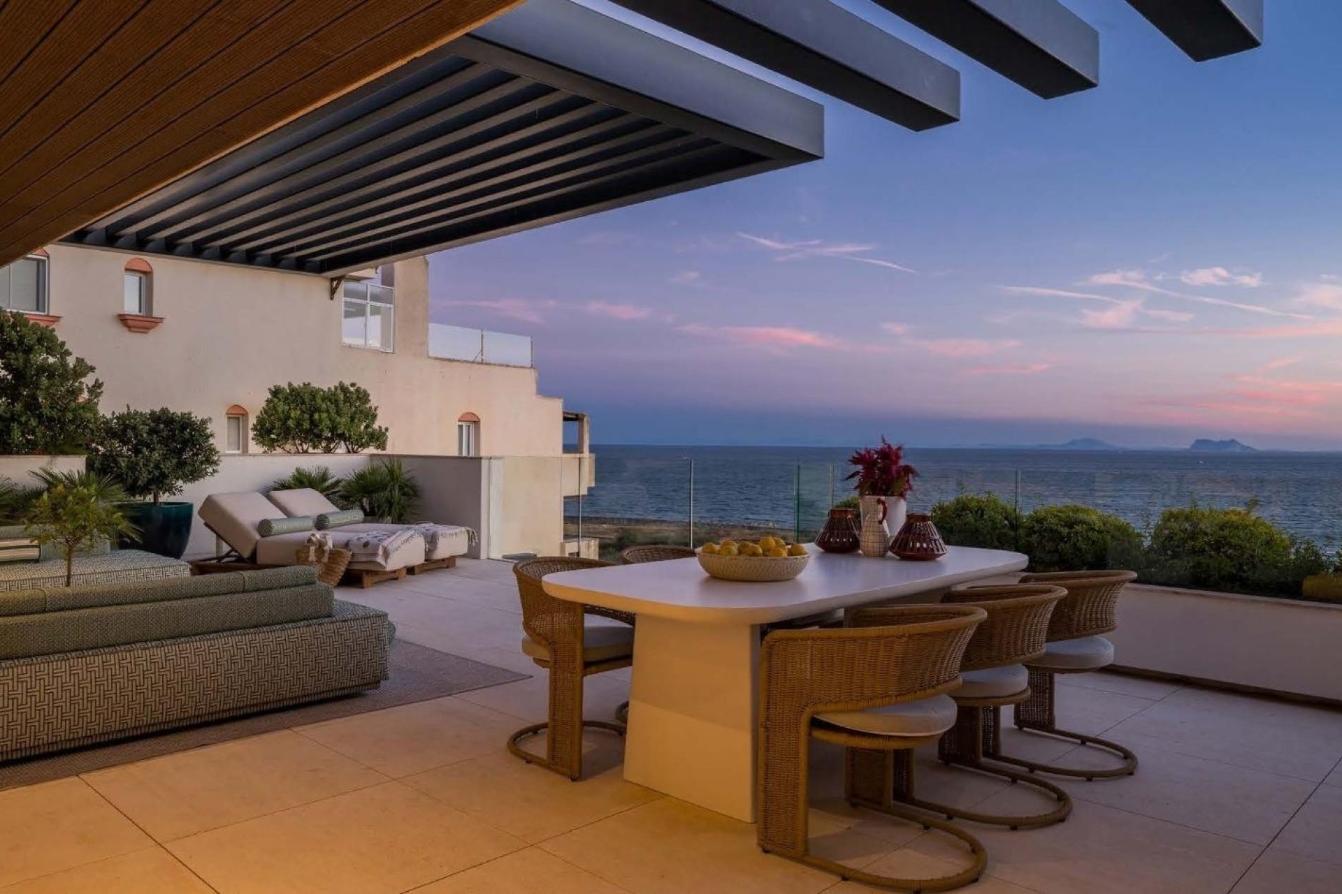Nueva construcción - APARTAMENTO - Estepona