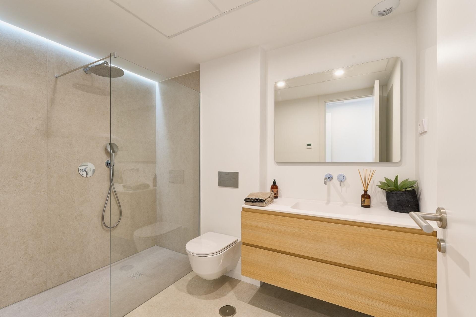 Nueva construcción - APARTAMENTO - Fuengirola