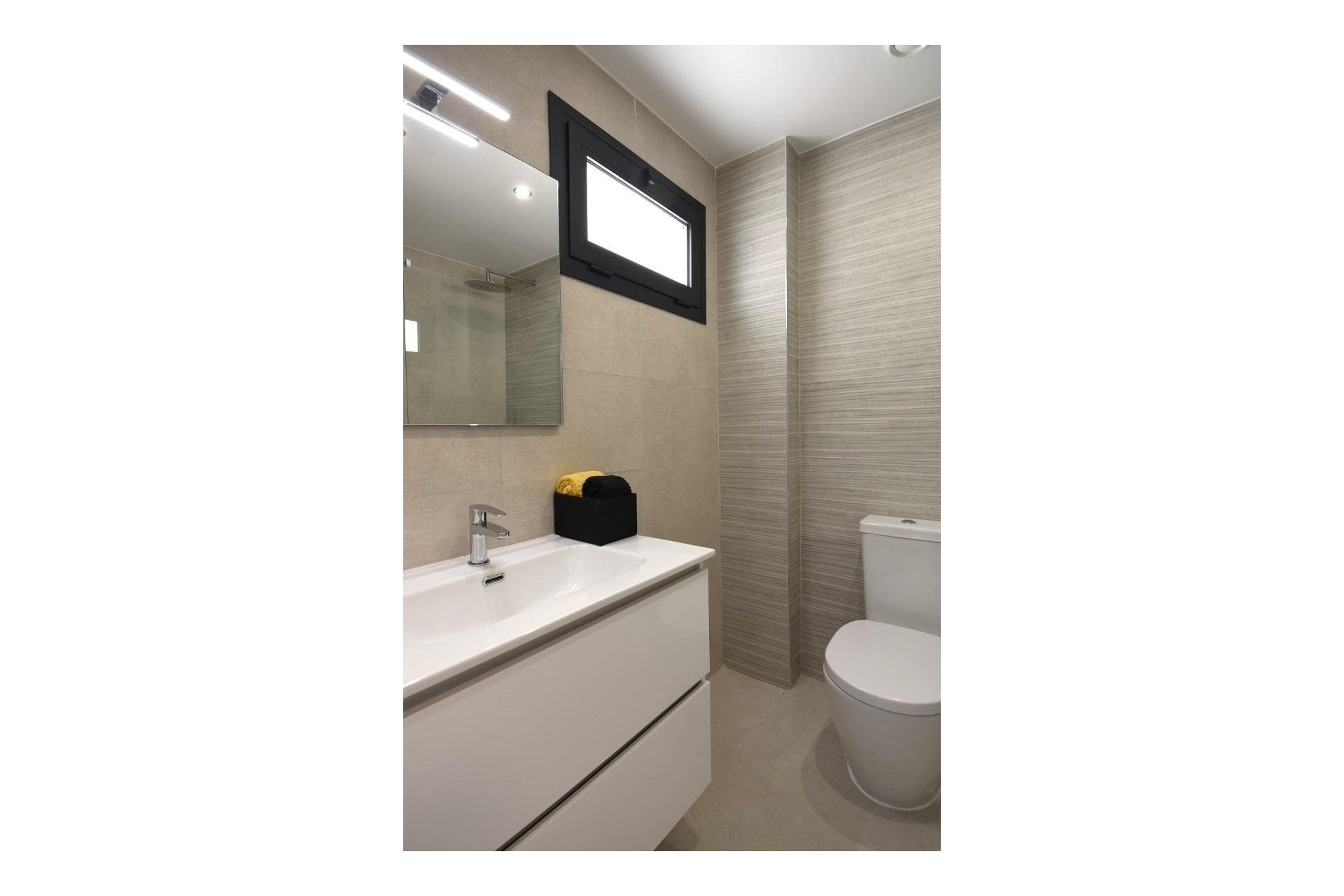 Nueva construcción - Apartamento - San Miguel de Salinas