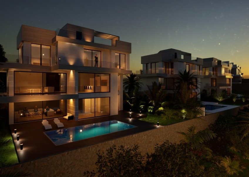 Nueva construcción - Chalet - Estepona