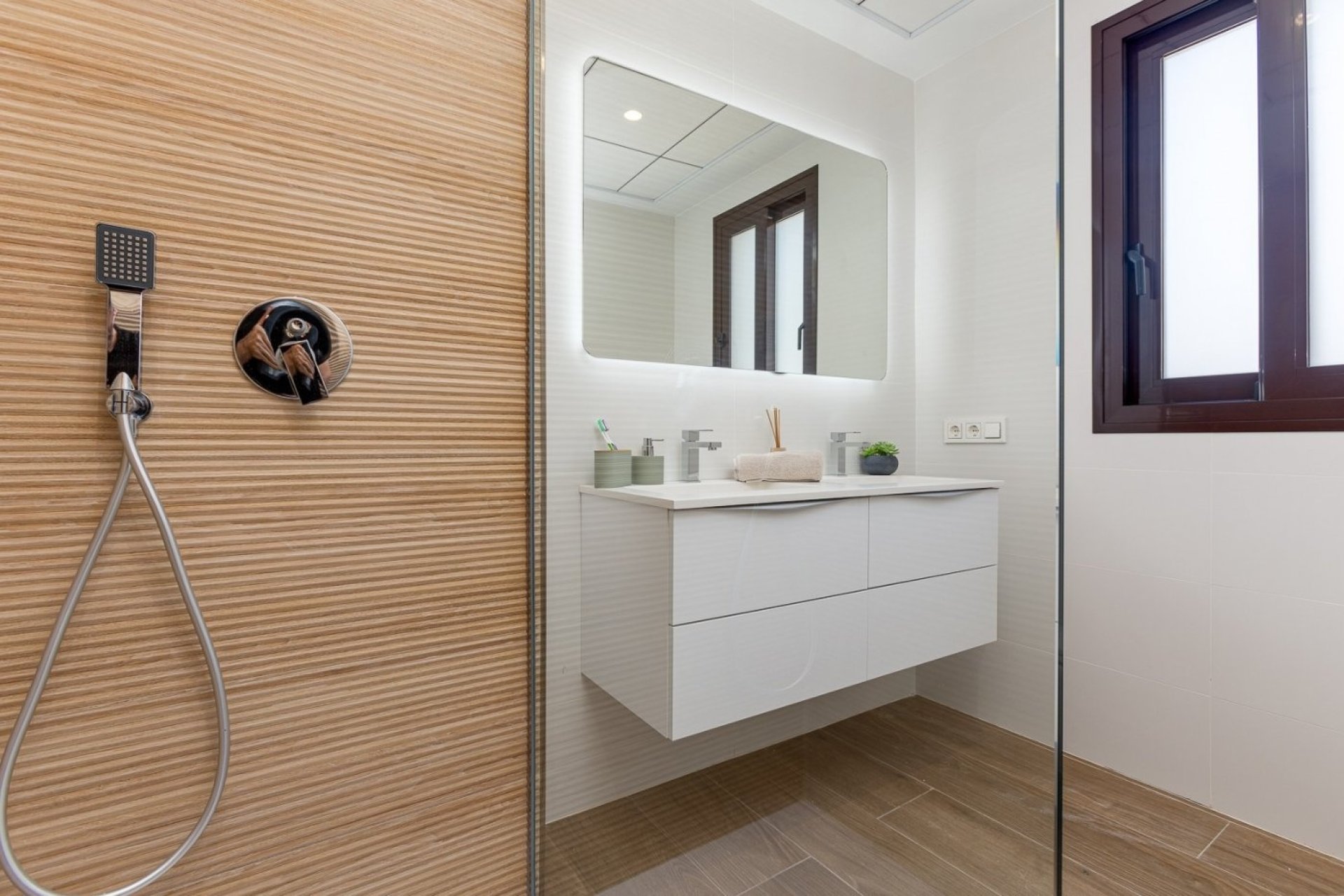 Nueva construcción - Chalet - Finestrat