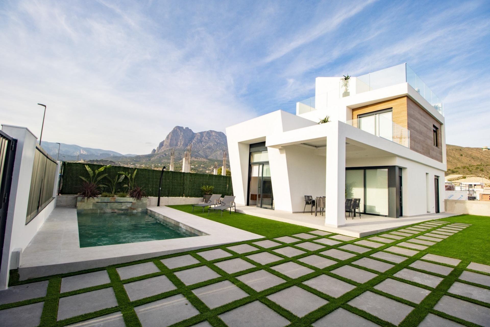 Nueva construcción - Chalet - Finestrat