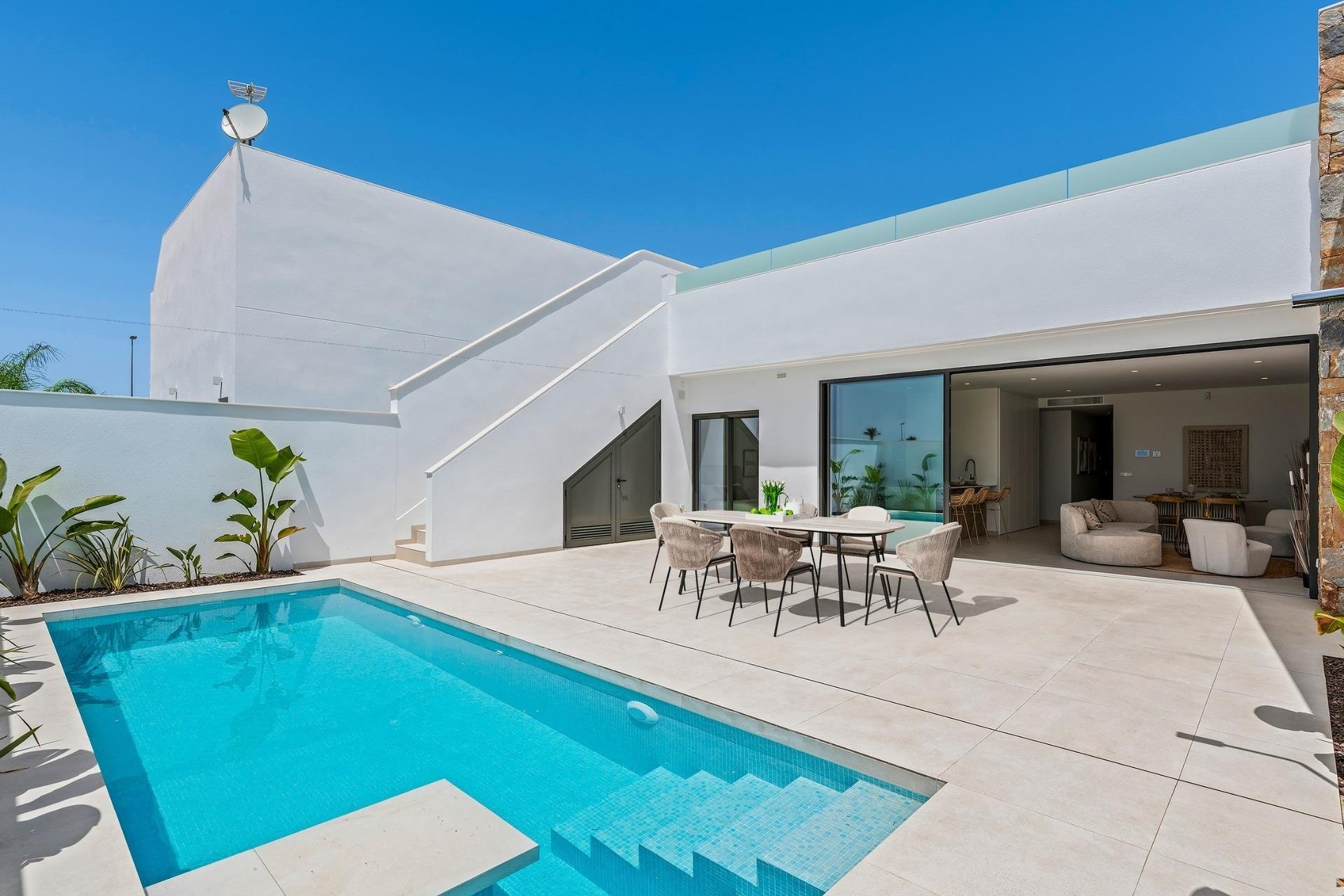 Nueva construcción - Chalet - Los Alcazares