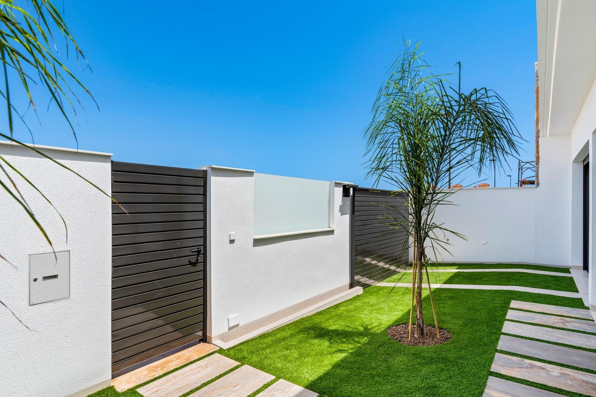 Nueva construcción - Chalet - Los Alcazares