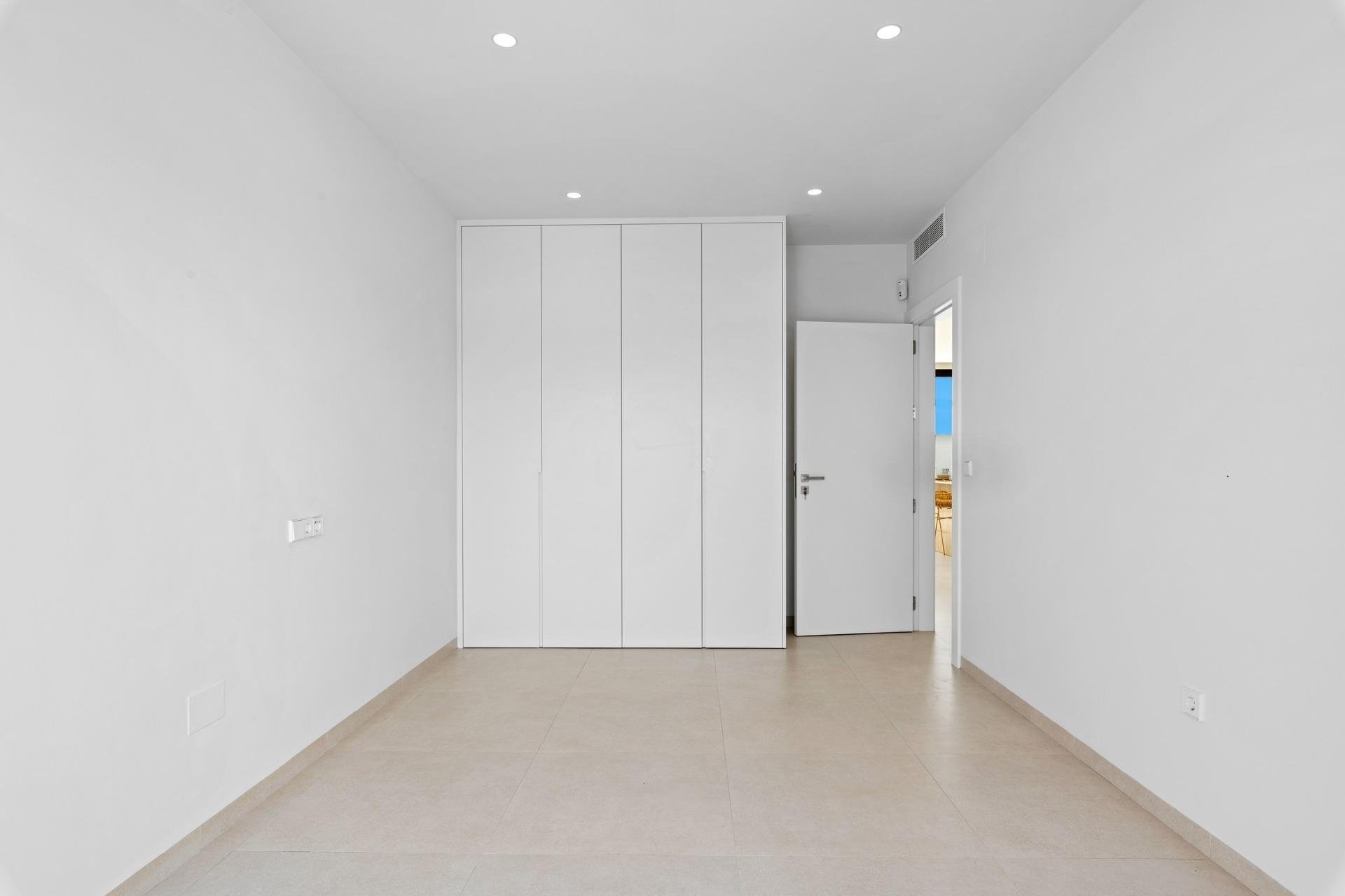 Nueva construcción - Chalet - Los Alcazares