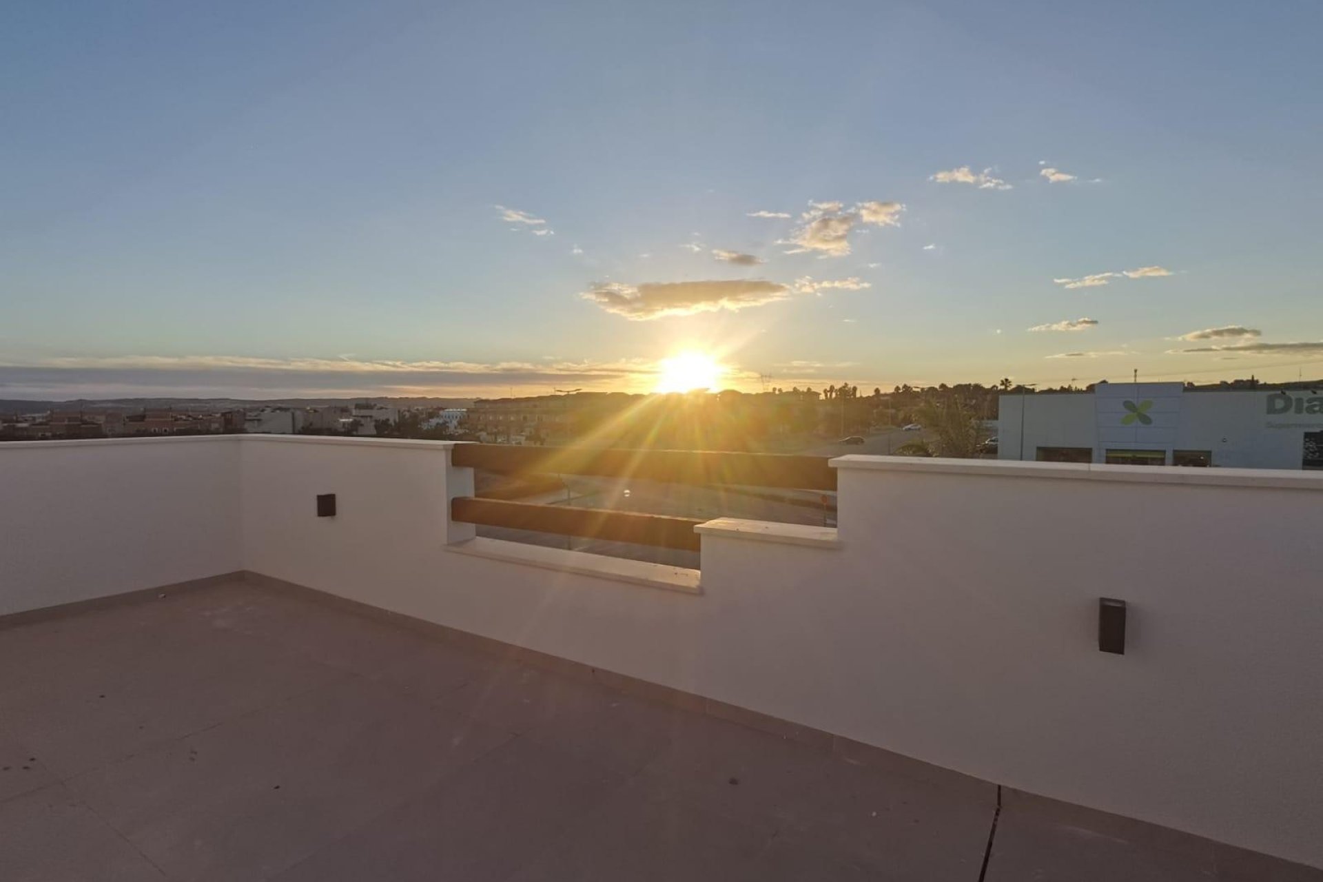 Nueva construcción - Chalet - Los Montesinos
