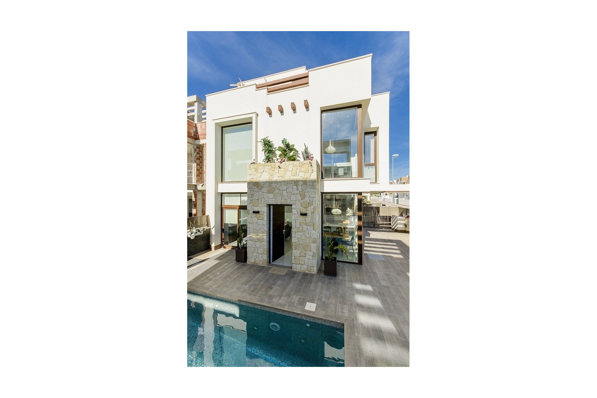 Nueva construcción - Chalet - Los Montesinos