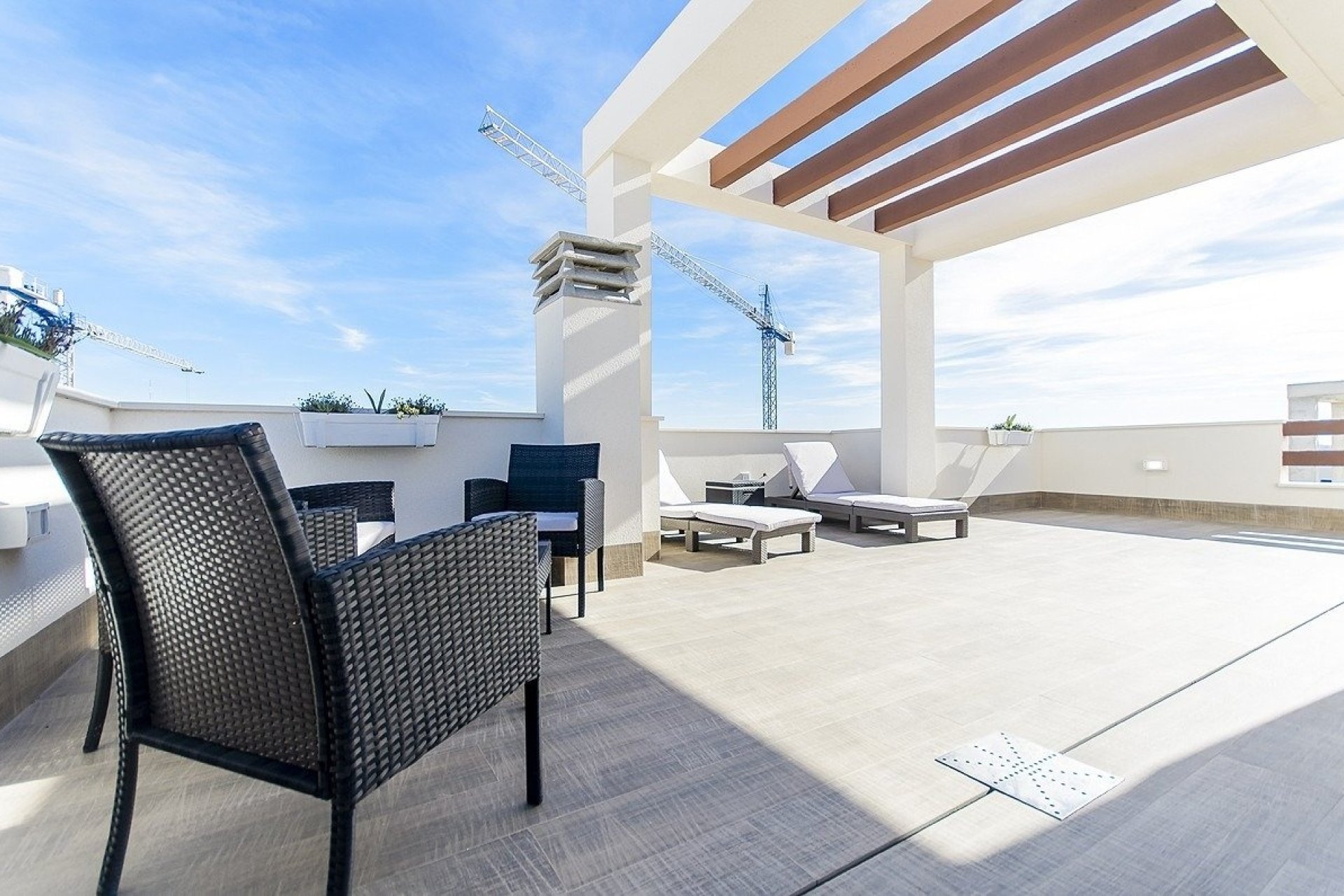 Nueva construcción - Chalet - Los Montesinos