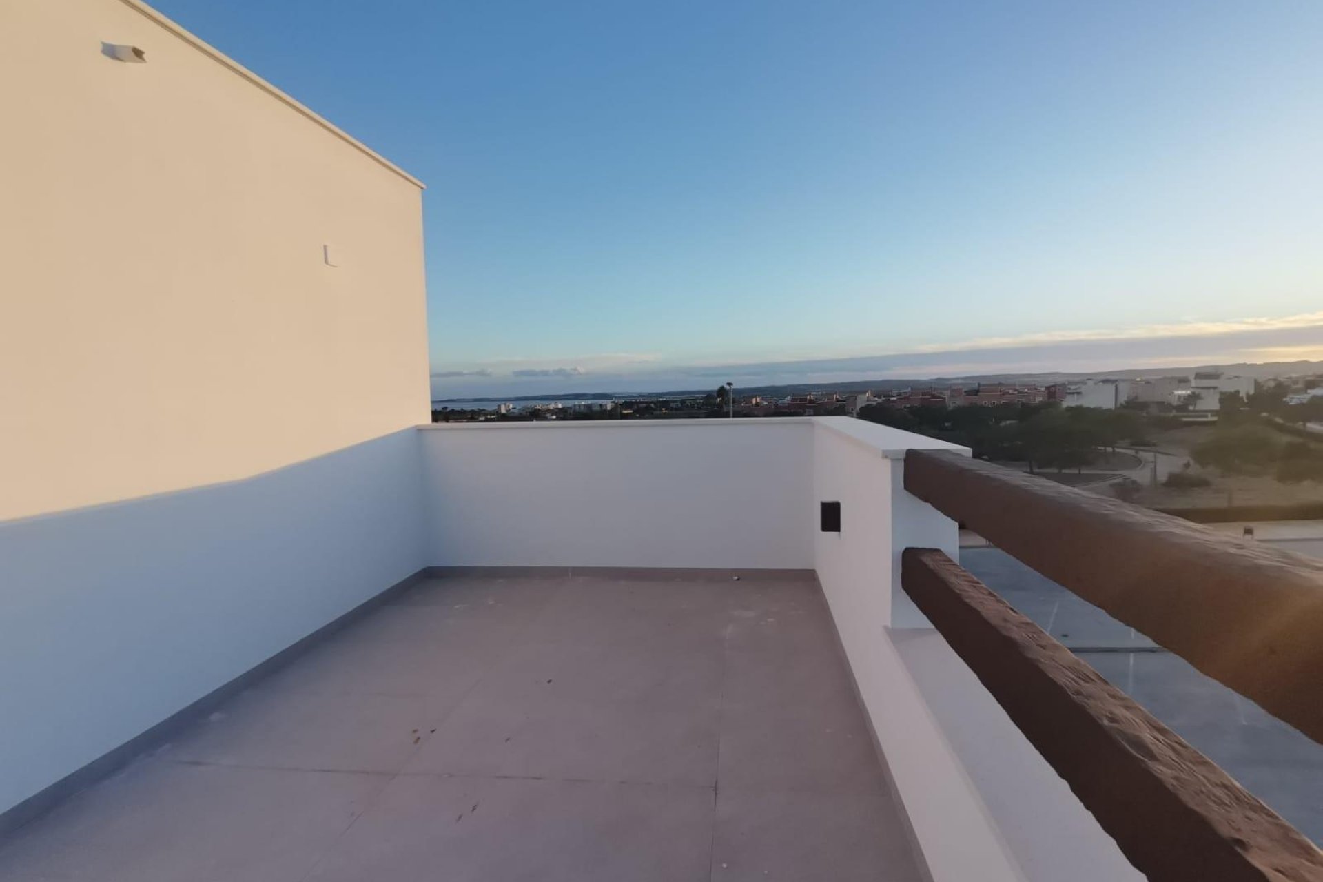 Nueva construcción - Chalet - Los Montesinos