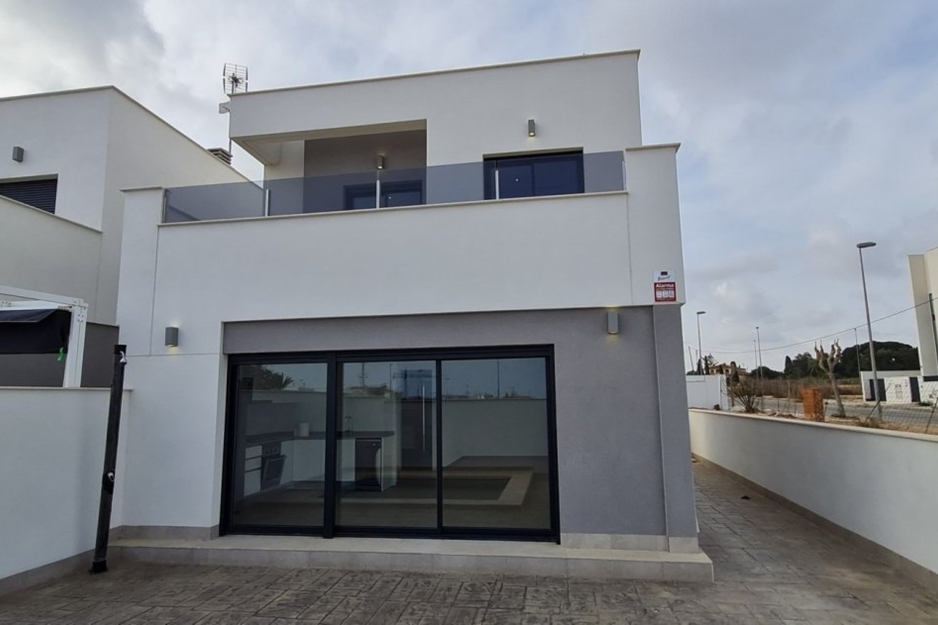 Nueva construcción - Chalet - Orihuela Costa