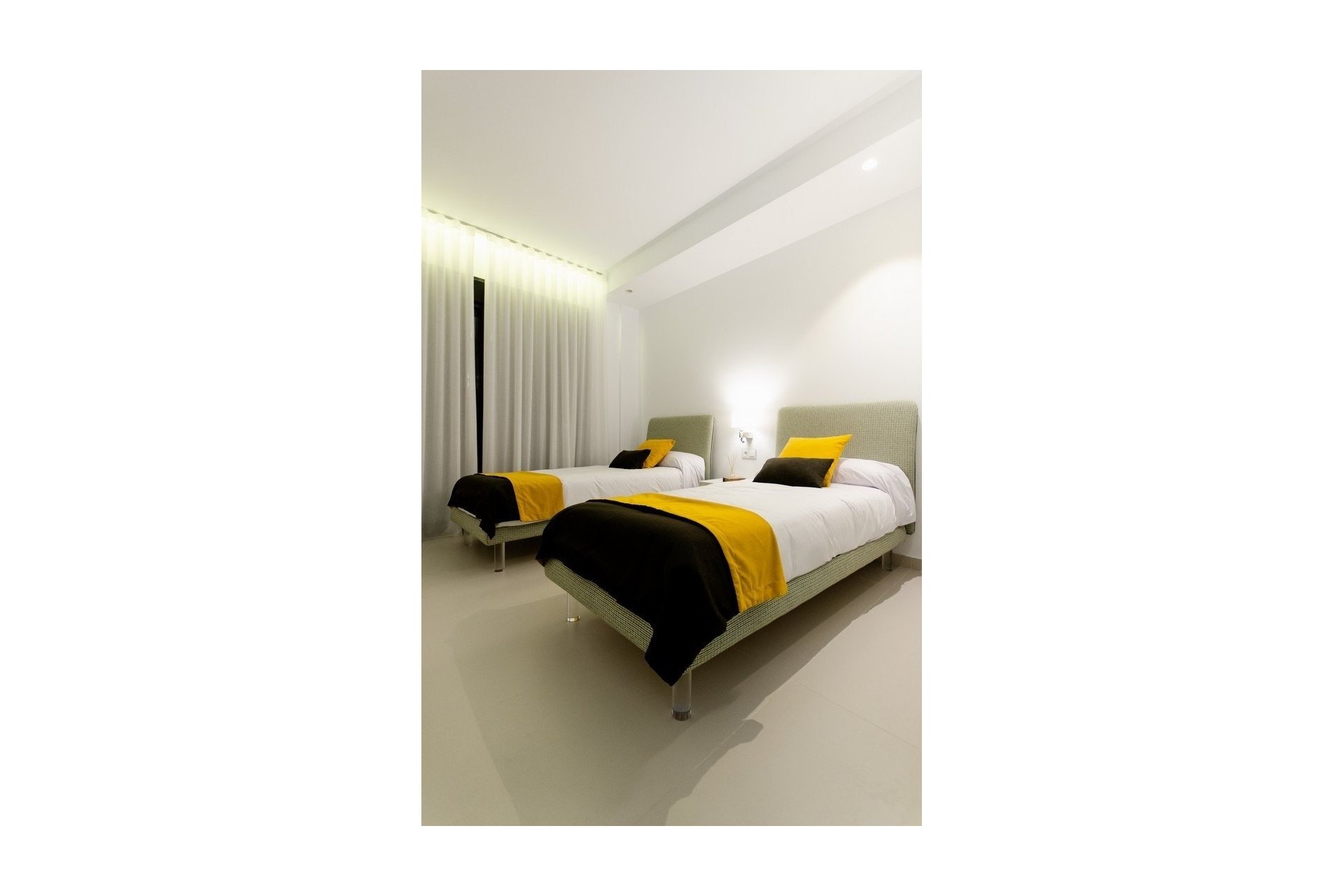 Nueva construcción - Chalet - Orihuela Costa