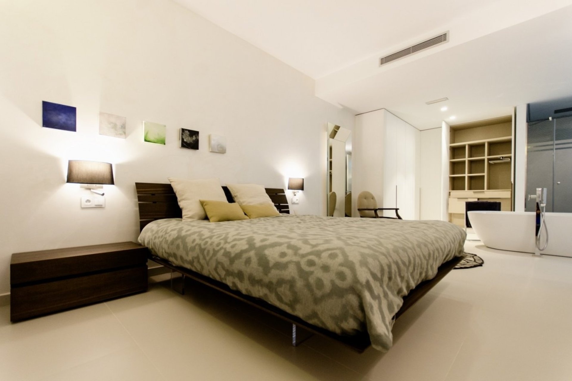 Nueva construcción - Chalet - Orihuela Costa