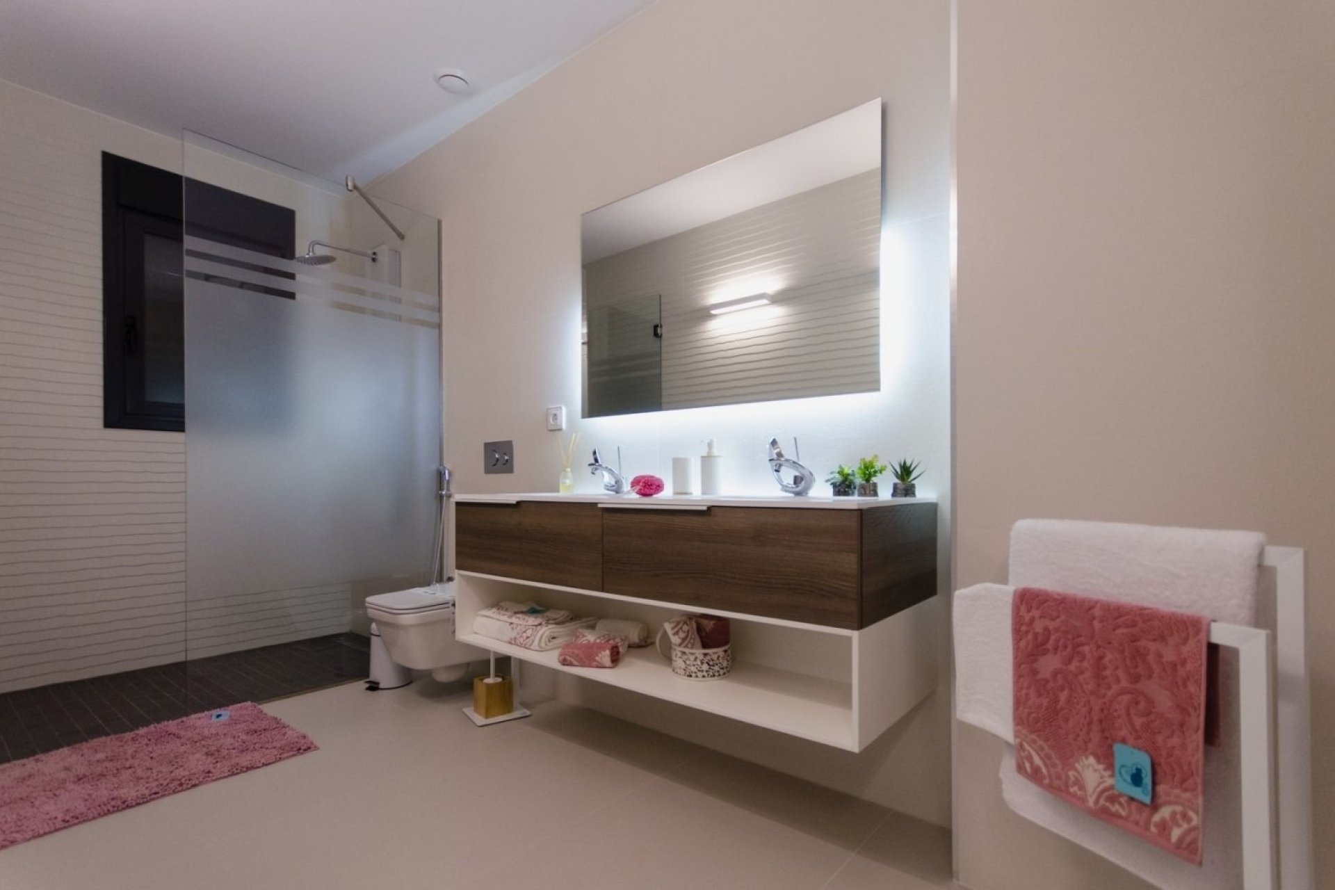 Nueva construcción - Chalet - Orihuela Costa