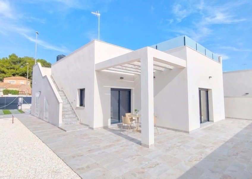 Nueva construcción - Chalet - Pilar de La Horadada