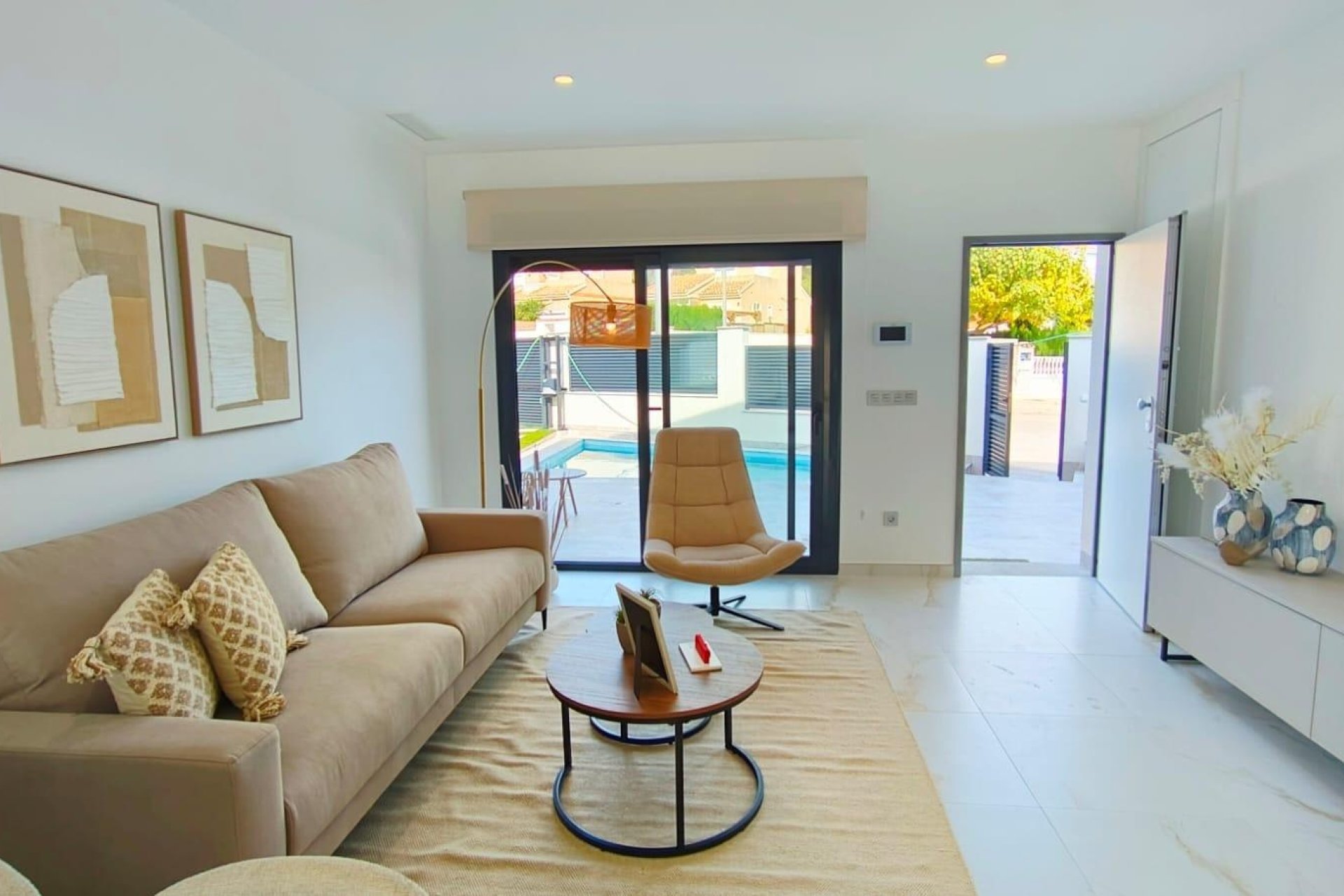 Nueva construcción - Chalet - Pilar de La Horadada