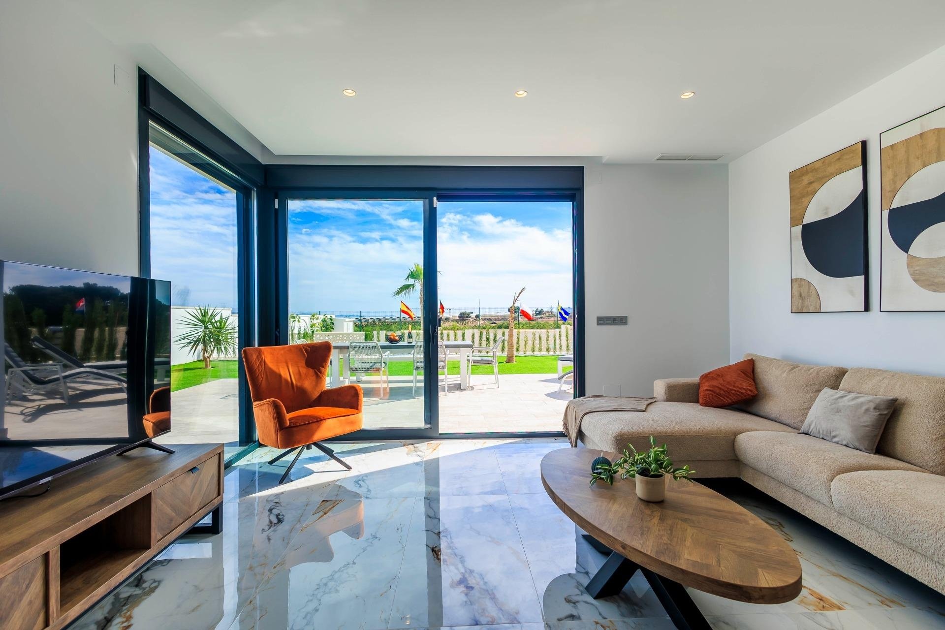 Nueva construcción - Chalet - Pilar de La Horadada