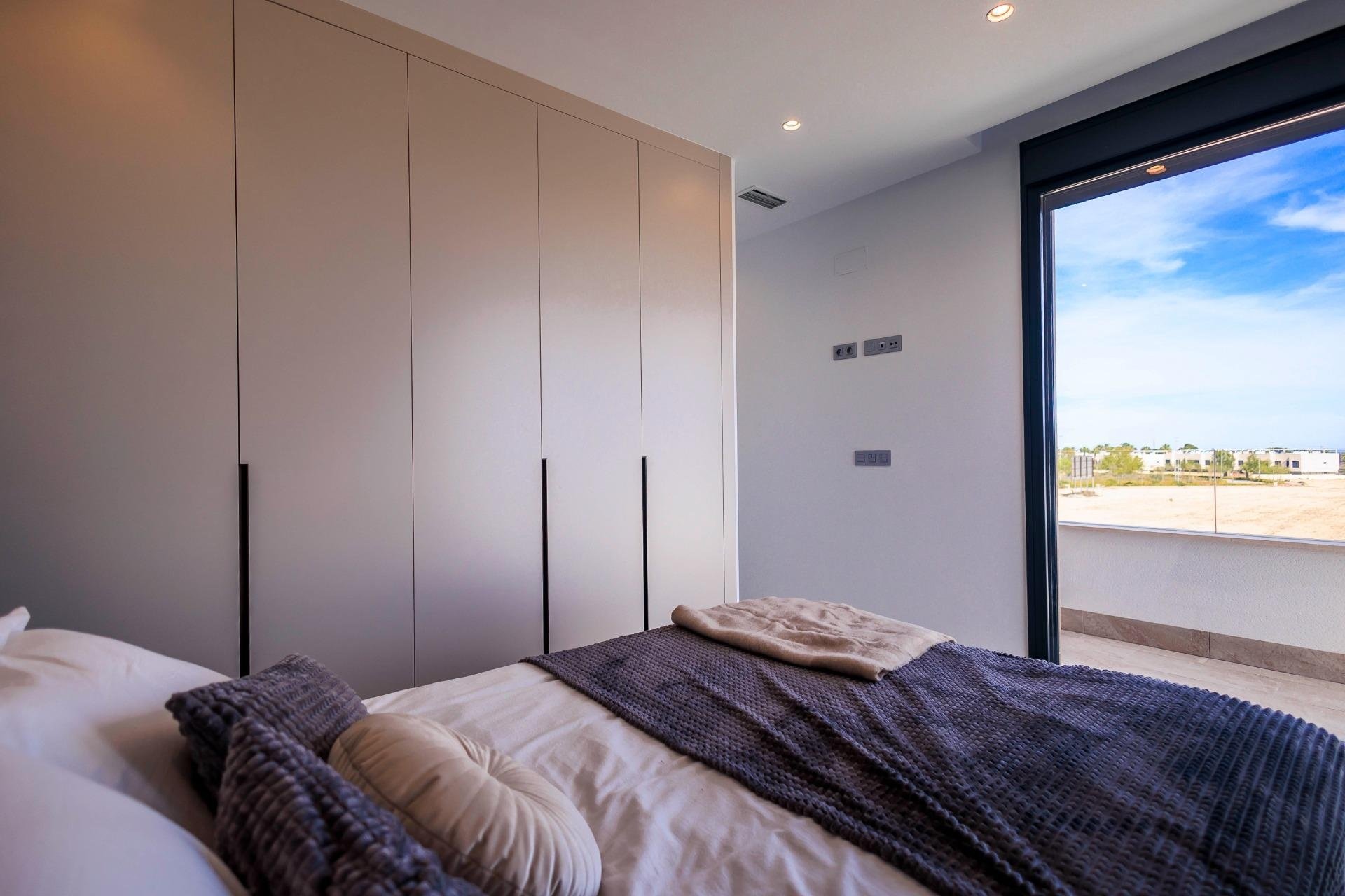 Nueva construcción - Chalet - Pilar de La Horadada