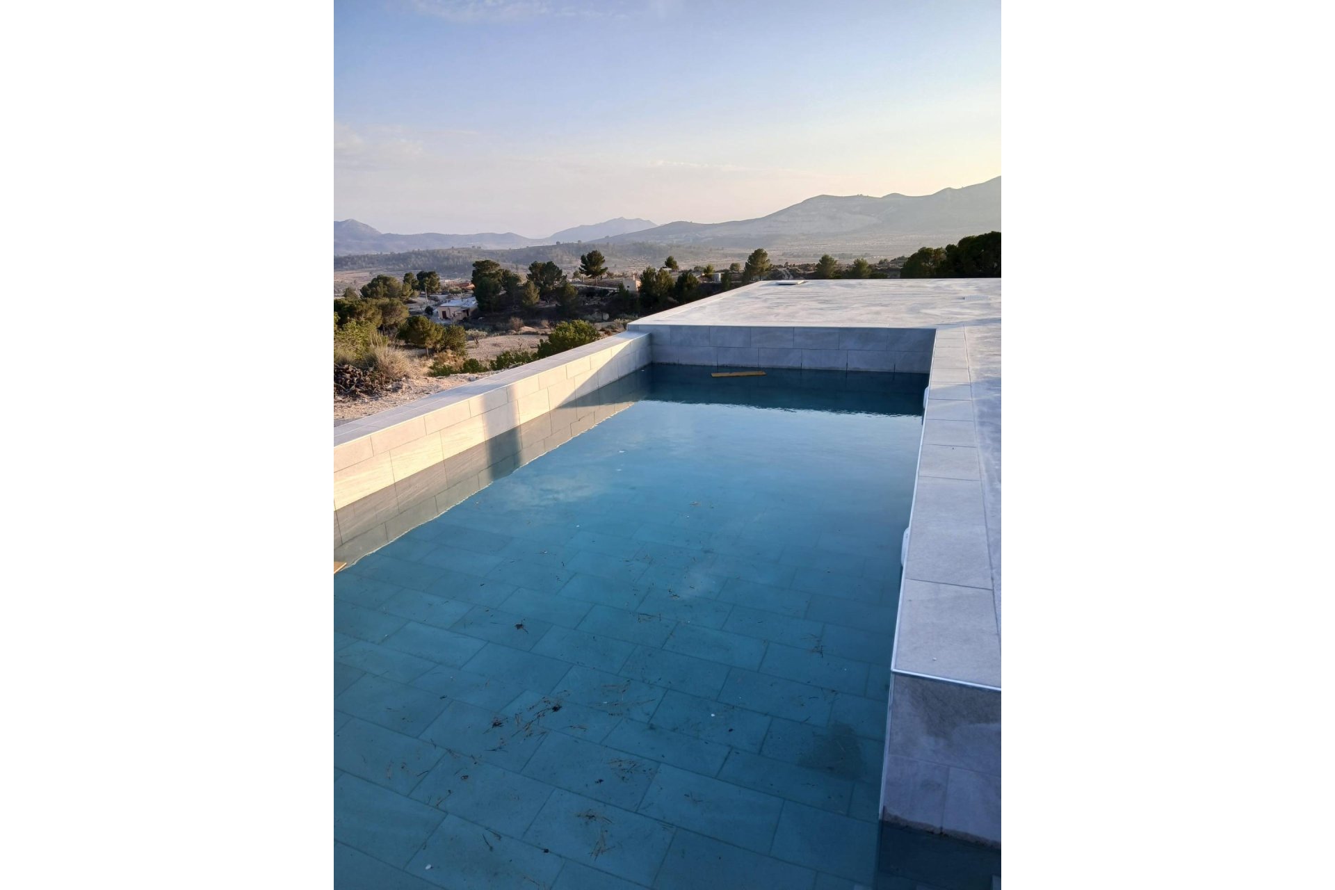 Nueva construcción - Chalet - Pinoso