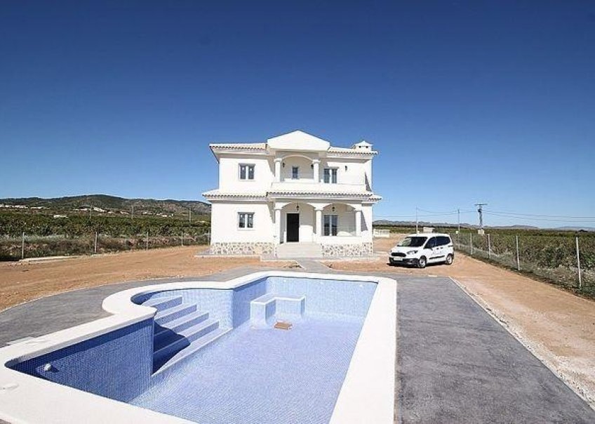Nueva construcción - Chalet - Pinoso