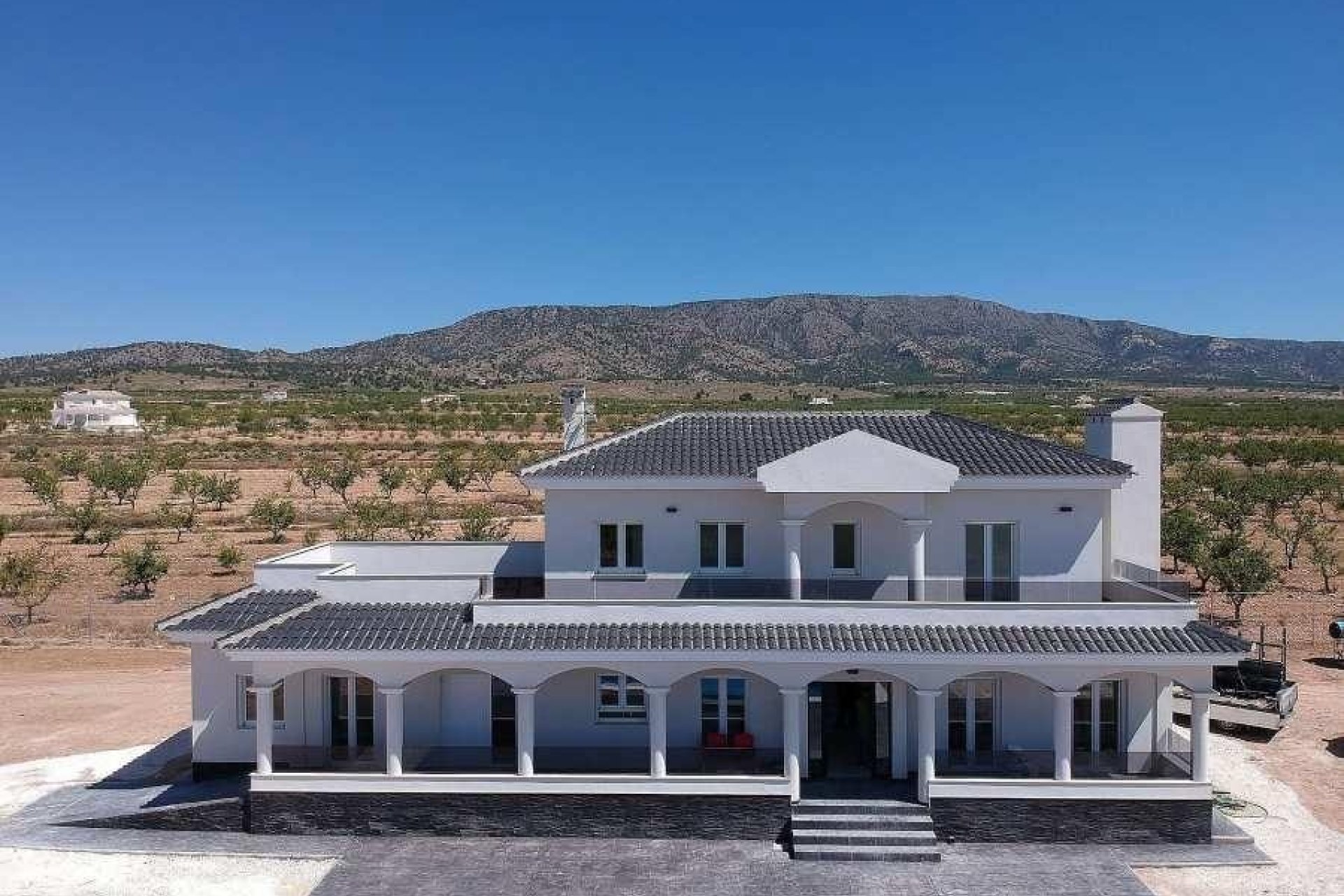 Nueva construcción - Chalet - Pinoso