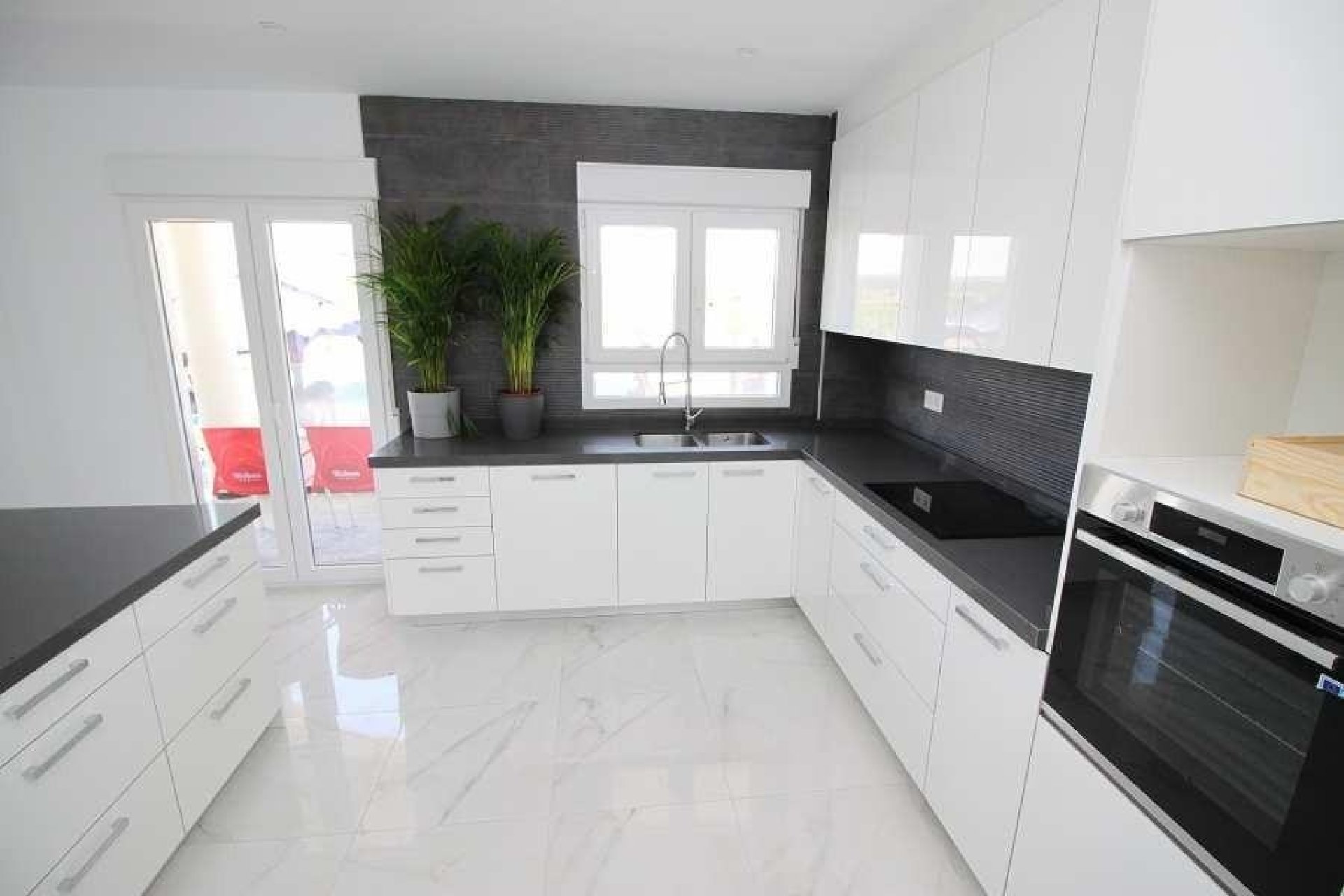 Nueva construcción - Chalet - Pinoso