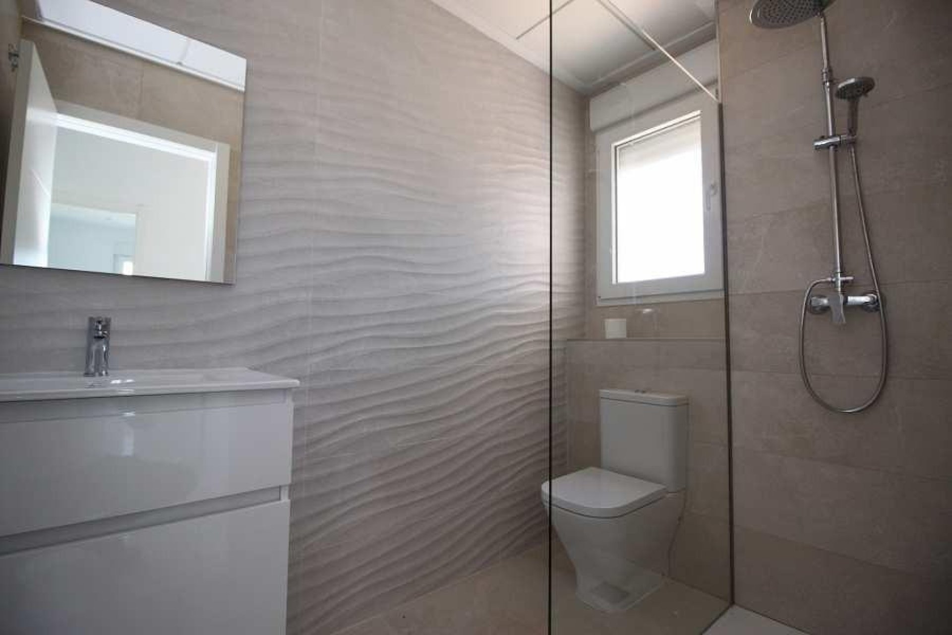 Nueva construcción - Chalet - Pinoso