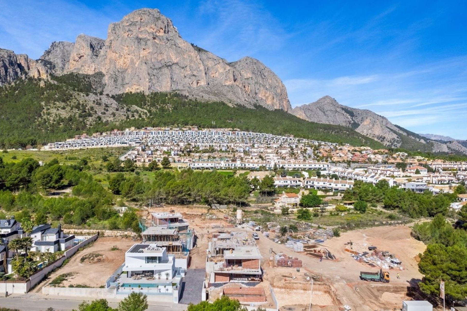 Nueva construcción - Chalet - Polop
