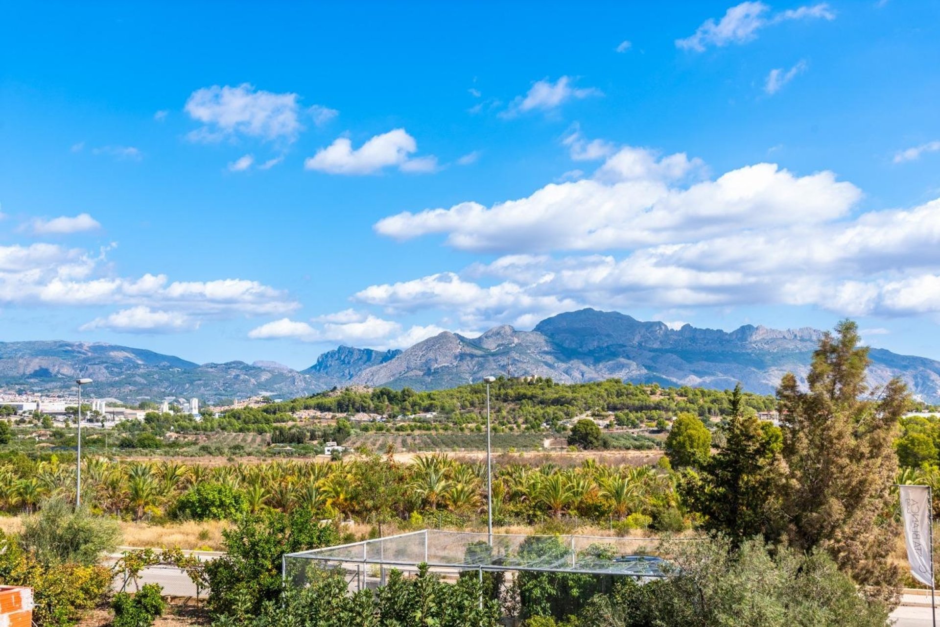 Nueva construcción - Chalet - Polop