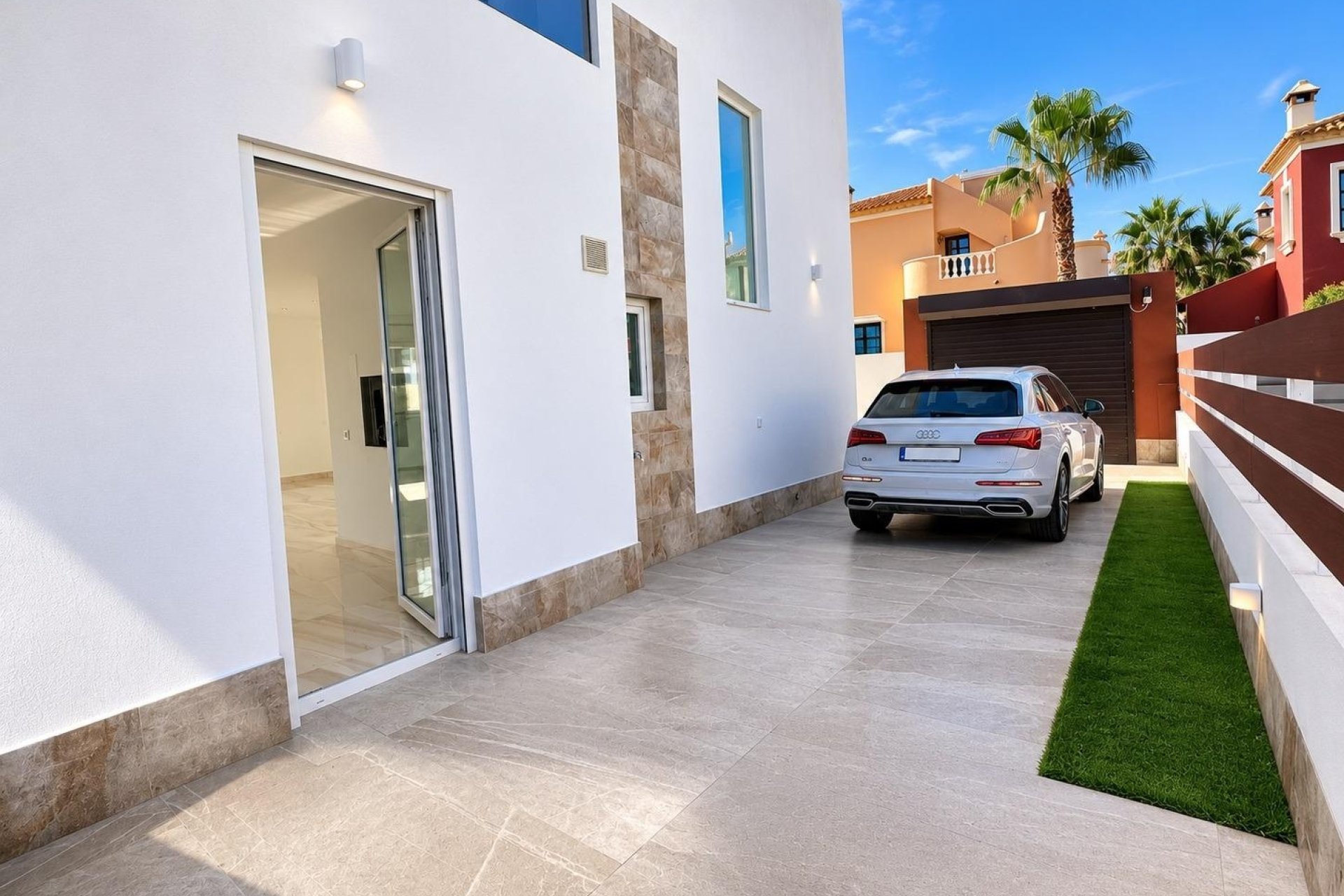 Nueva construcción - Chalet - Rojales