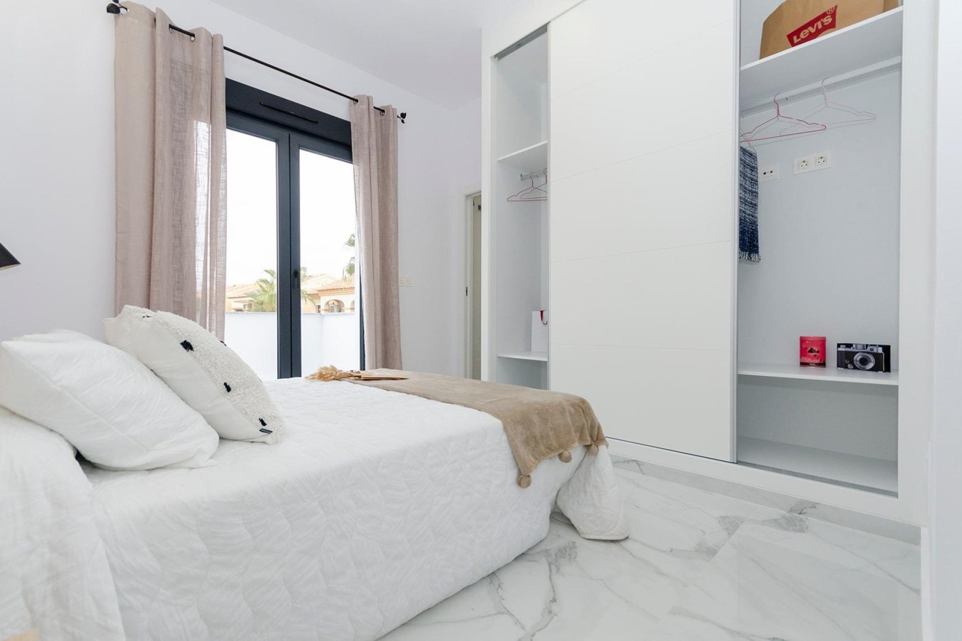 Nueva construcción - Chalet - Torrevieja