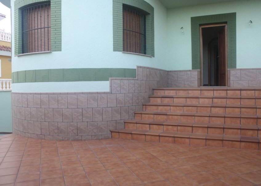 Nueva construcción - Chalet - Torrevieja