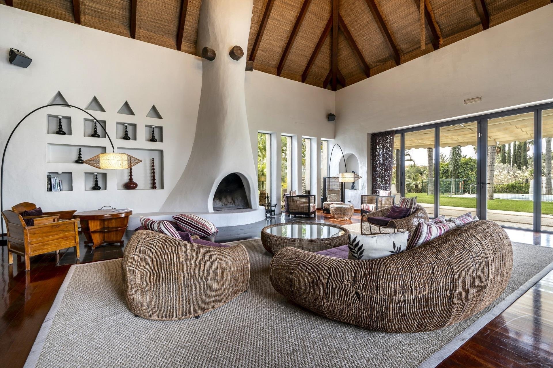 Nueva construcción - Villa - Estepona