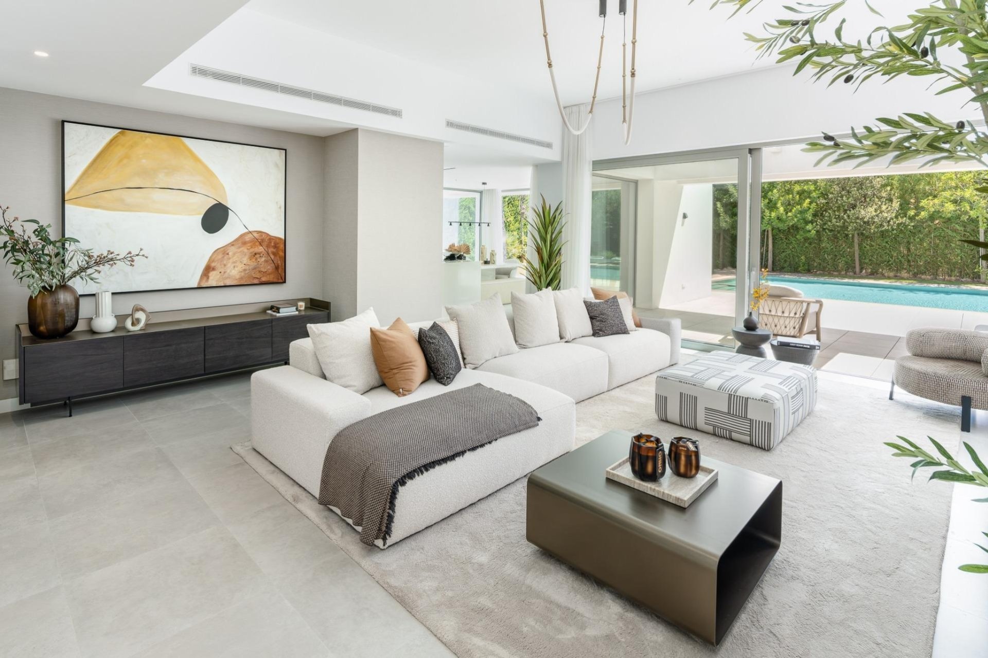 Nueva construcción - Villa - Estepona