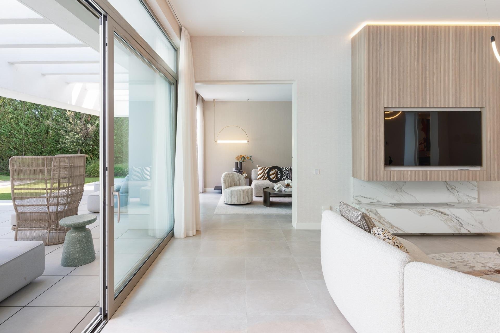 Nueva construcción - Villa - Estepona
