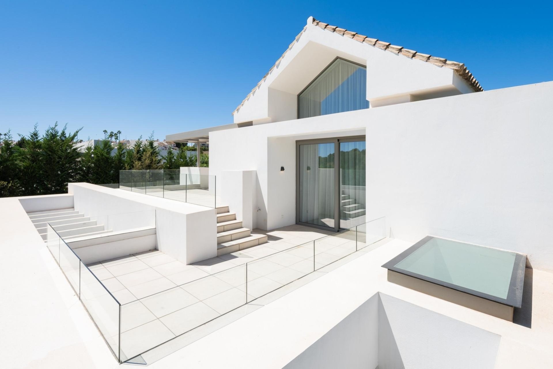 Nueva construcción - Villa - Estepona