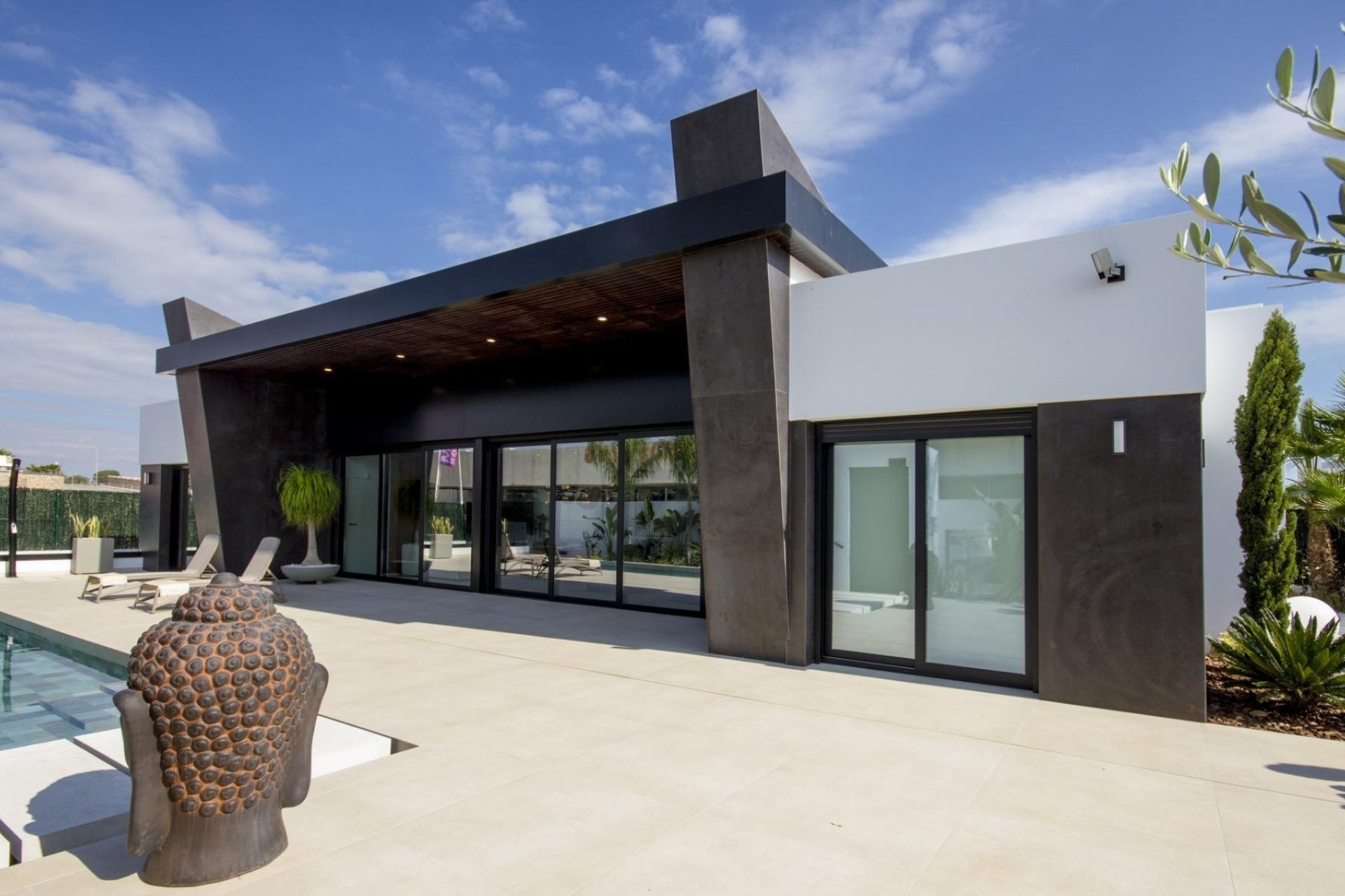 Nueva construcción - Villa - Rojales